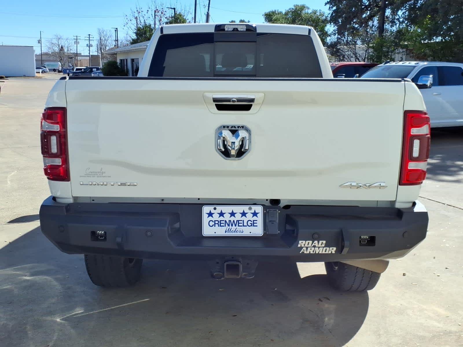 2022 RAM 2500 Limited Mega Cab 4x4 6'4' Box