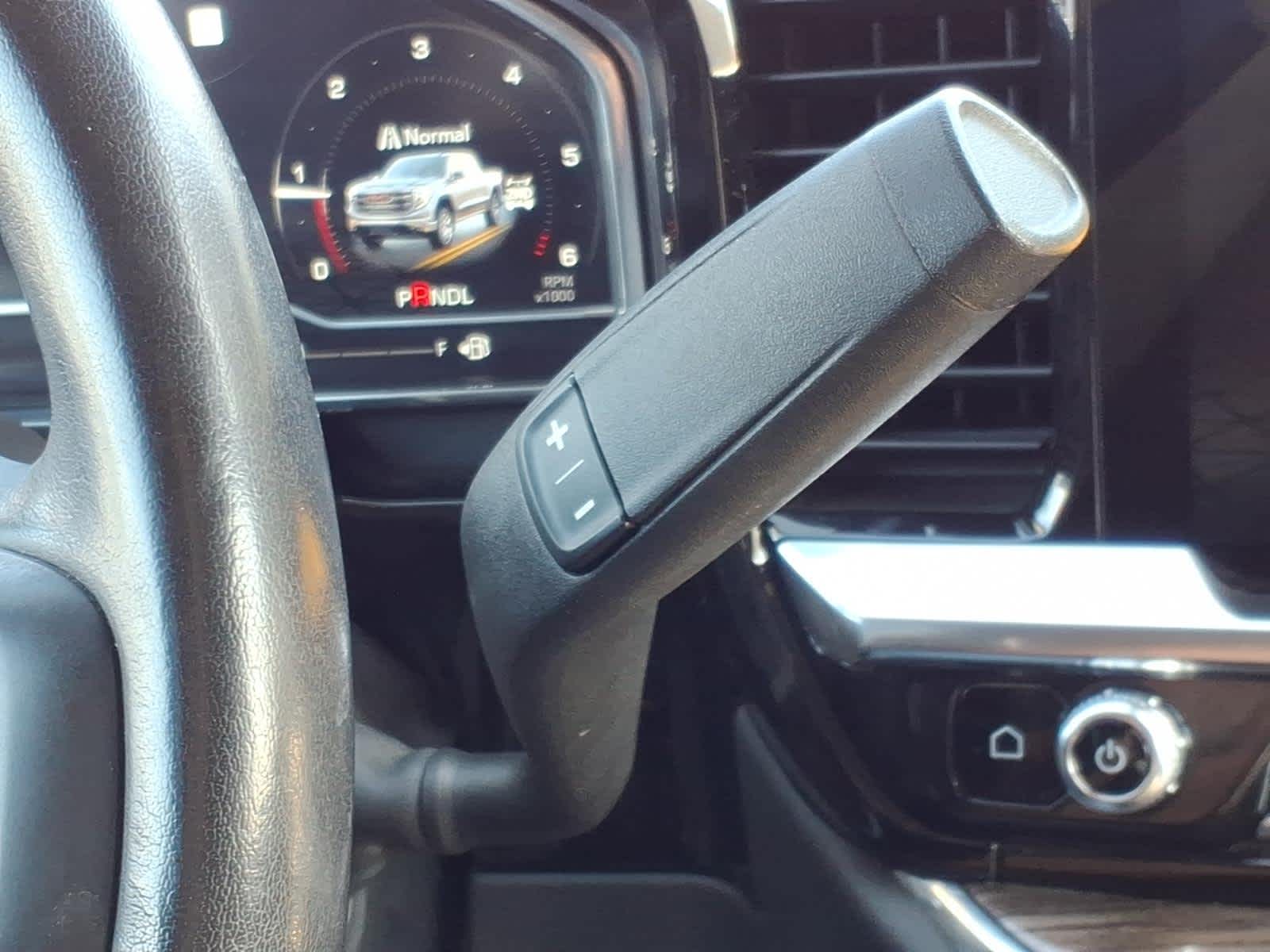 2022 GMC Sierra 1500 4WD Crew Cab Short Box Elevation