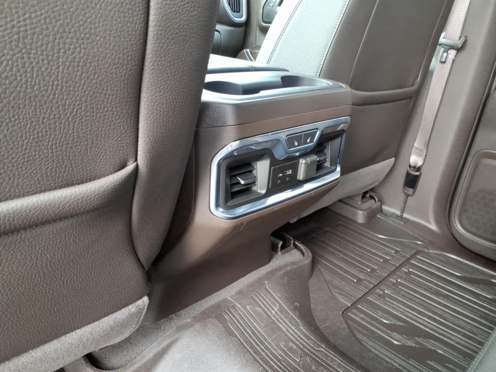 2021 GMC Sierra 1500 4WD Crew Cab Short Box Denali