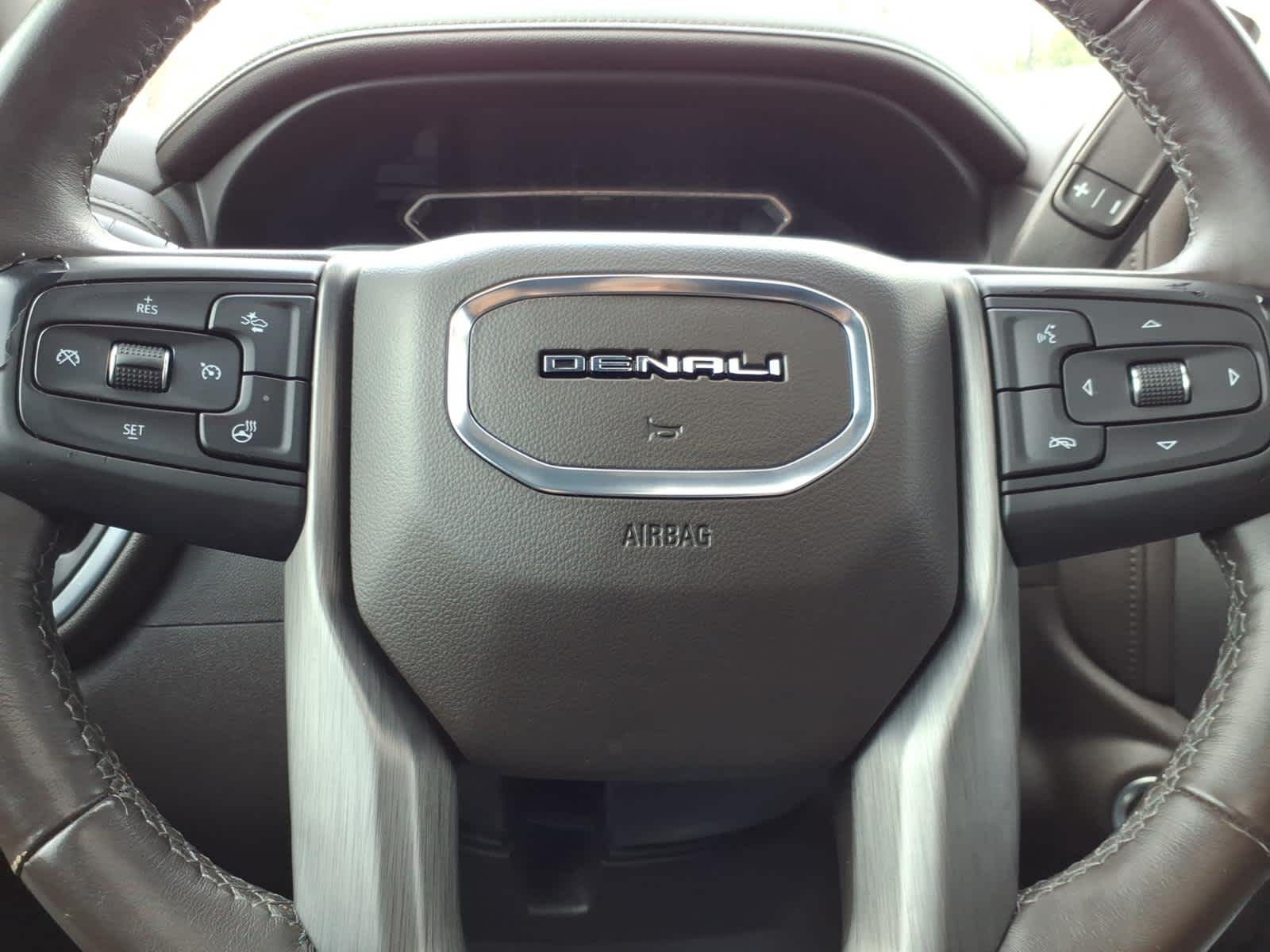 2021 GMC Sierra 1500 4WD Crew Cab Short Box Denali