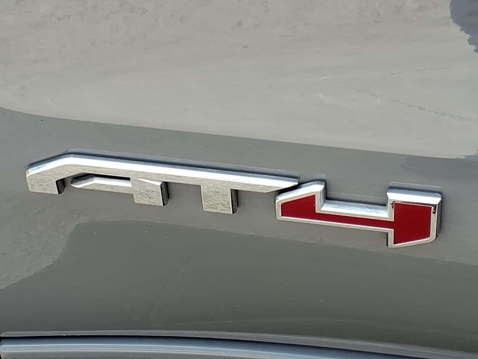 2025 GMC Sierra 1500 4WD Crew Cab Short Box AT4