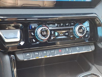 2025 GMC Sierra 1500 4WD Crew Cab Short Box AT4