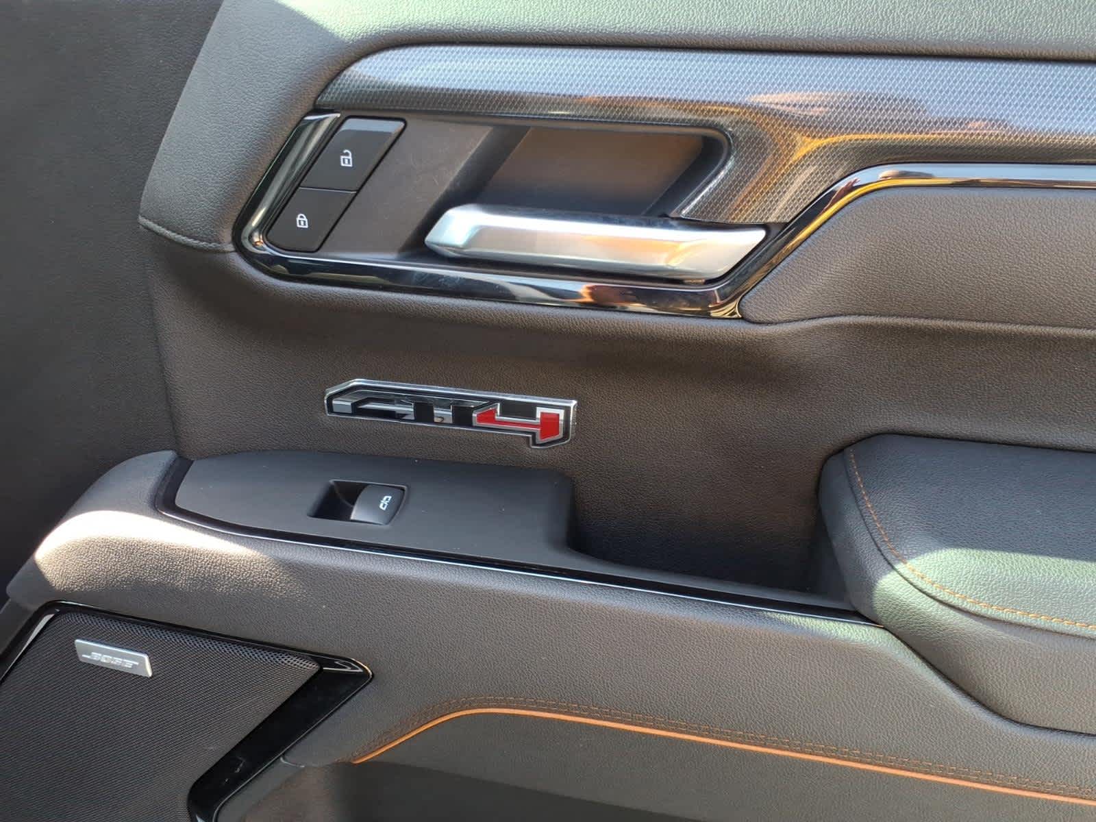 2025 GMC Sierra 1500 4WD Crew Cab Short Box AT4