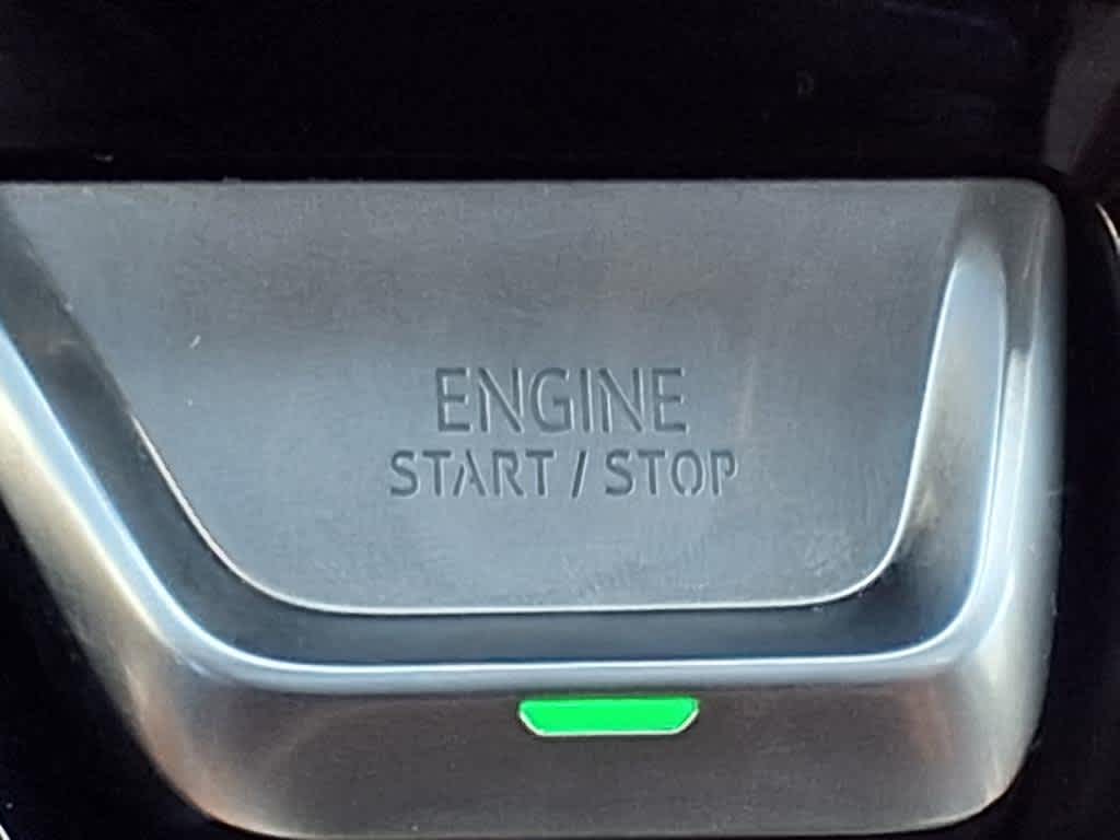 2022 GMC Sierra 1500 4WD Crew Cab Short Box Denali