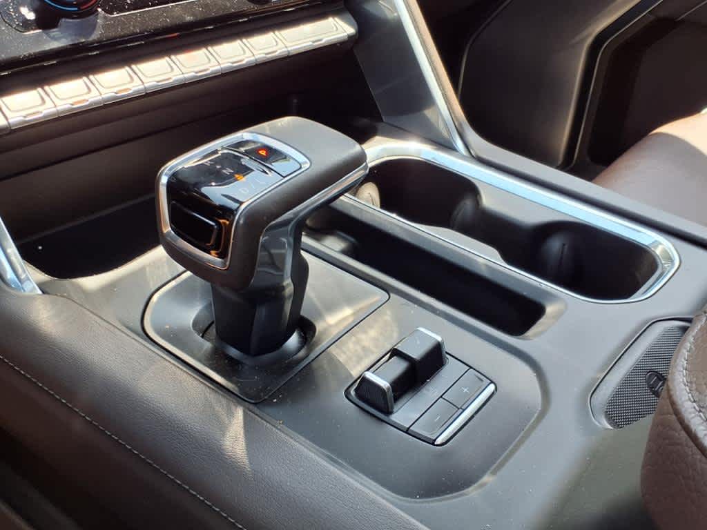 2022 GMC Sierra 1500 4WD Crew Cab Short Box Denali