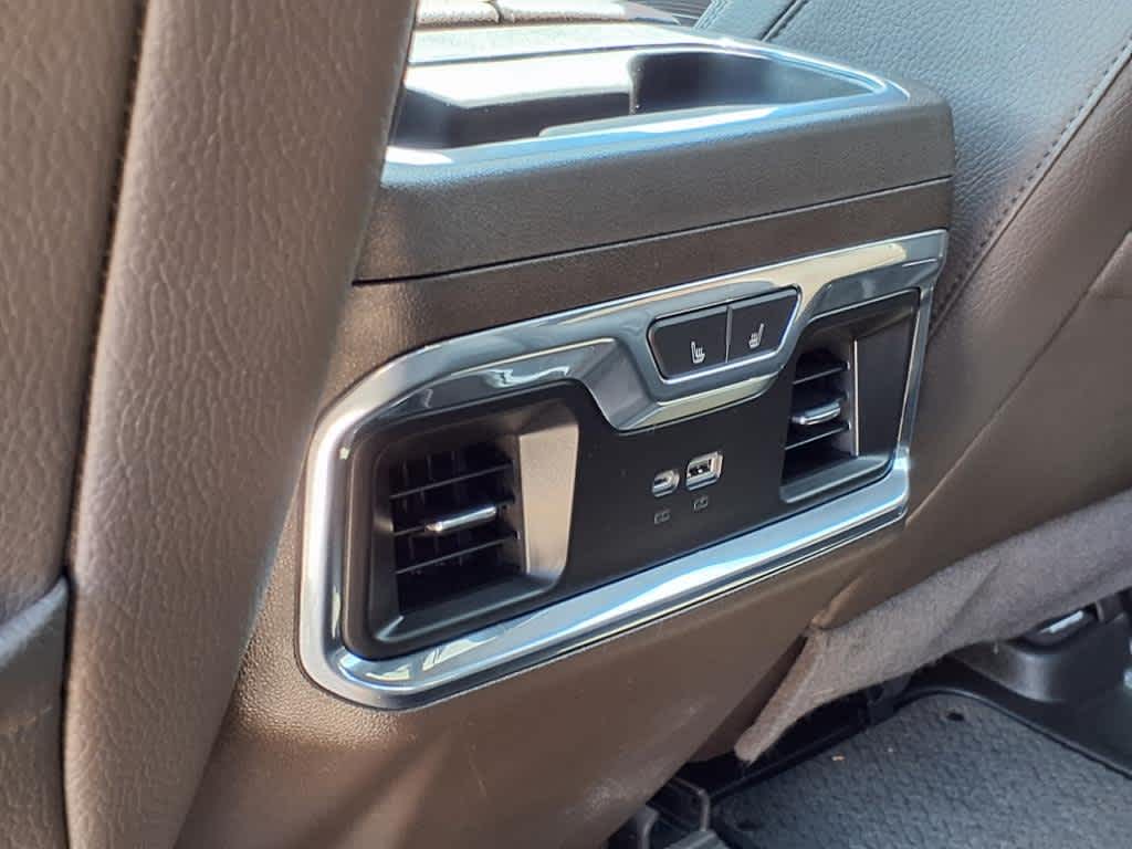 2022 GMC Sierra 1500 4WD Crew Cab Short Box Denali