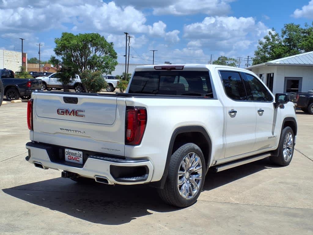2022 GMC Sierra 1500 4WD Crew Cab Short Box Denali