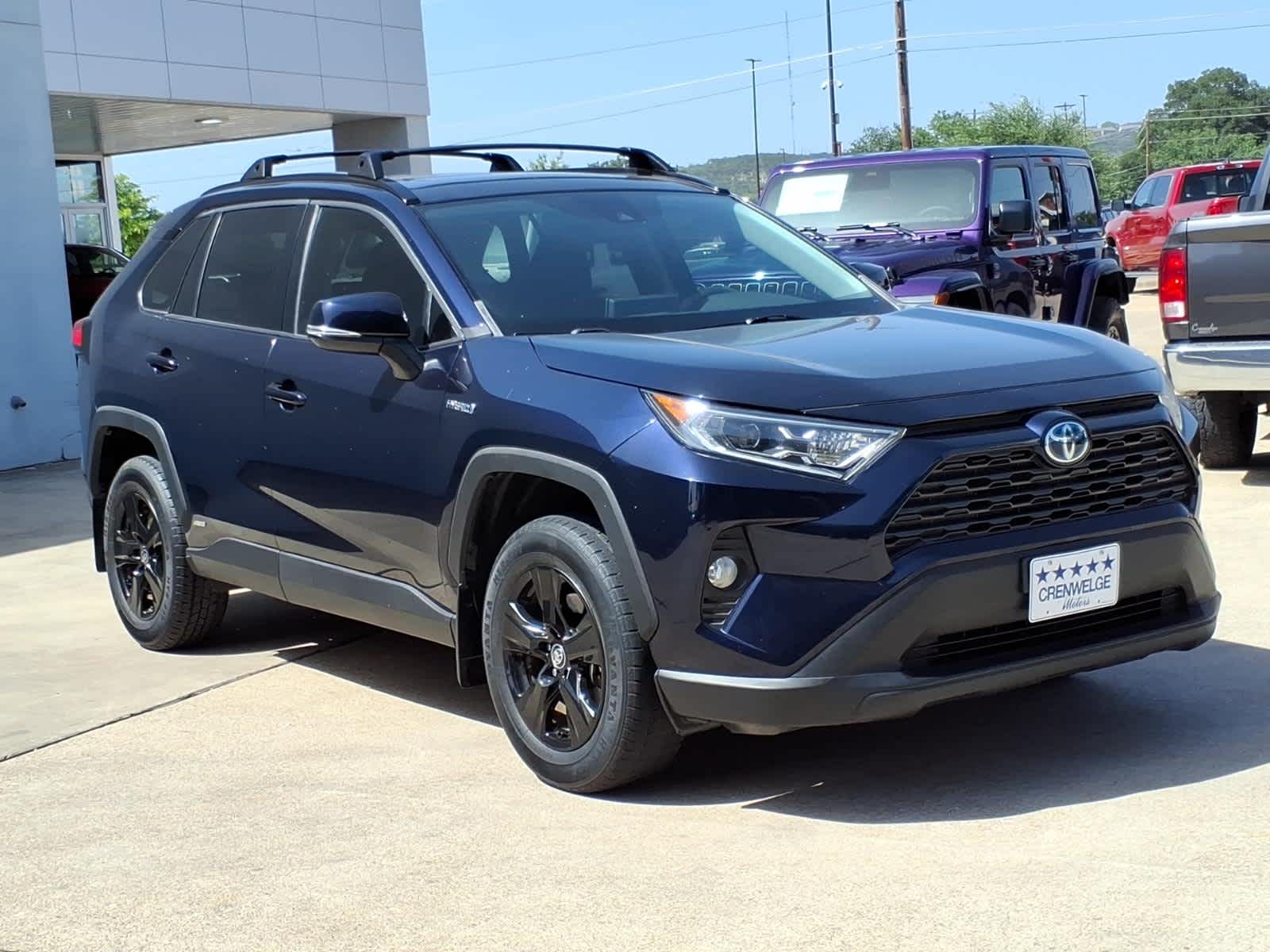 2021 Toyota RAV4 Hybrid XLE