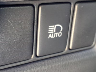 2022 Toyota C-HR XLE