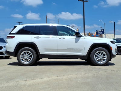 2026 Jeep Grand Cherokee GRAND CHEROKEE LAREDO 4X4