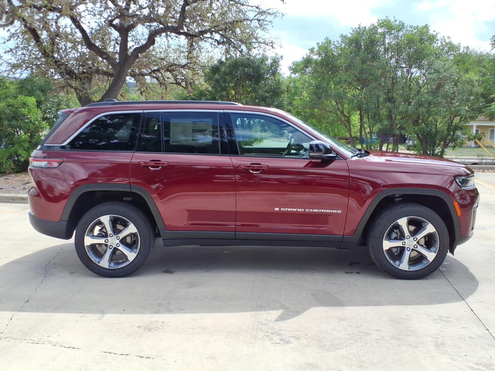 2026 Jeep Grand Cherokee GRAND CHEROKEE LIMITED 4X4