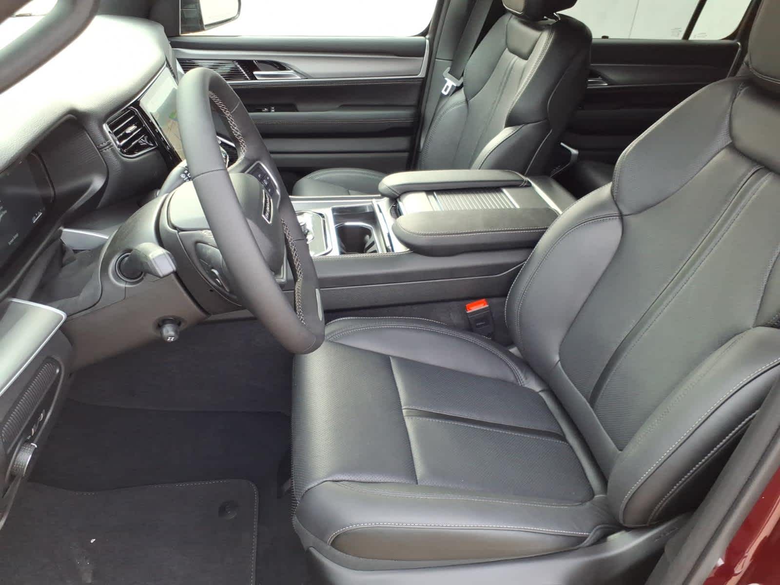 2026 Jeep Grand Wagoneer GRAND WAGONEER LIMITED ALTITUDE 4X4