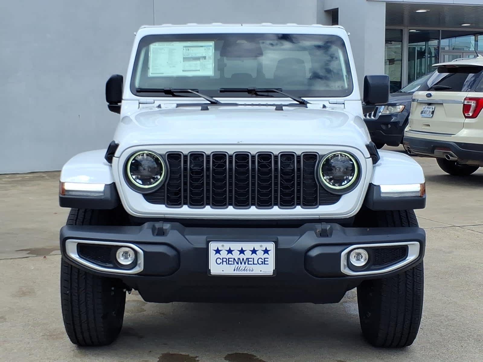 2026 Jeep Gladiator GLADIATOR SAHARA 4X4