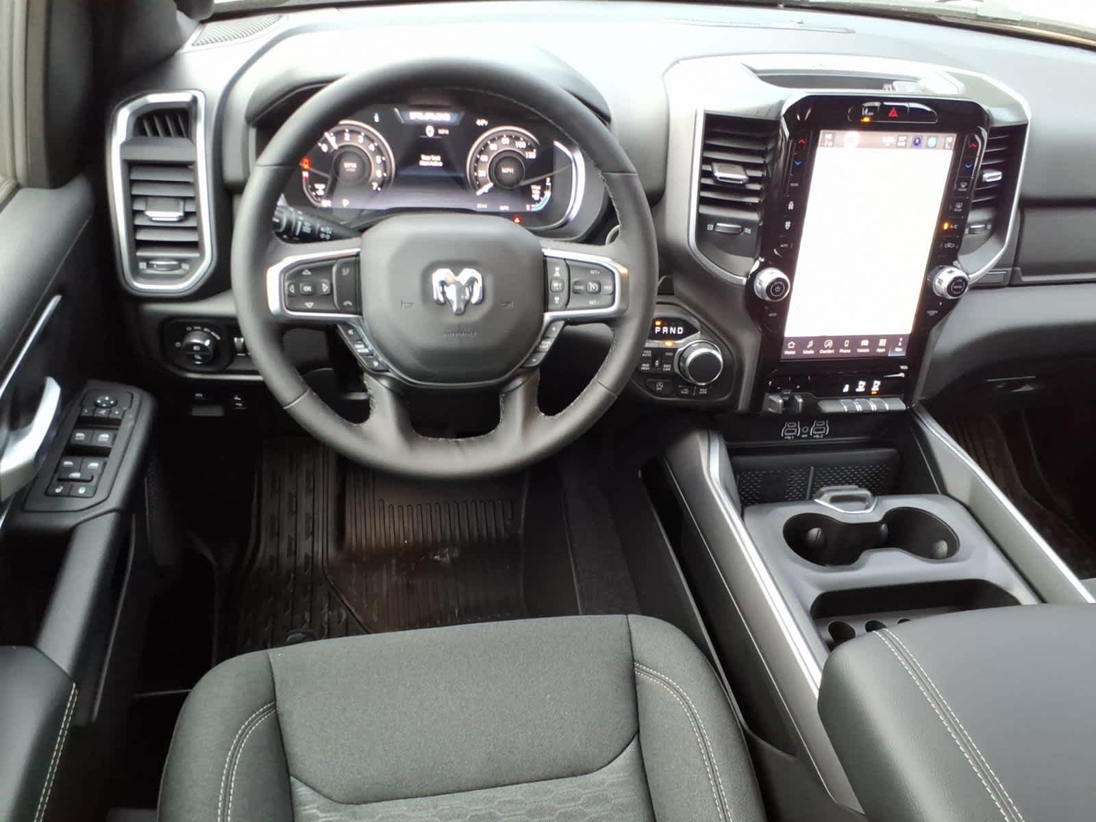 2026 RAM Ram 1500 RAM 1500 LONE STAR CREW CAB 4X4 5'7' BOX