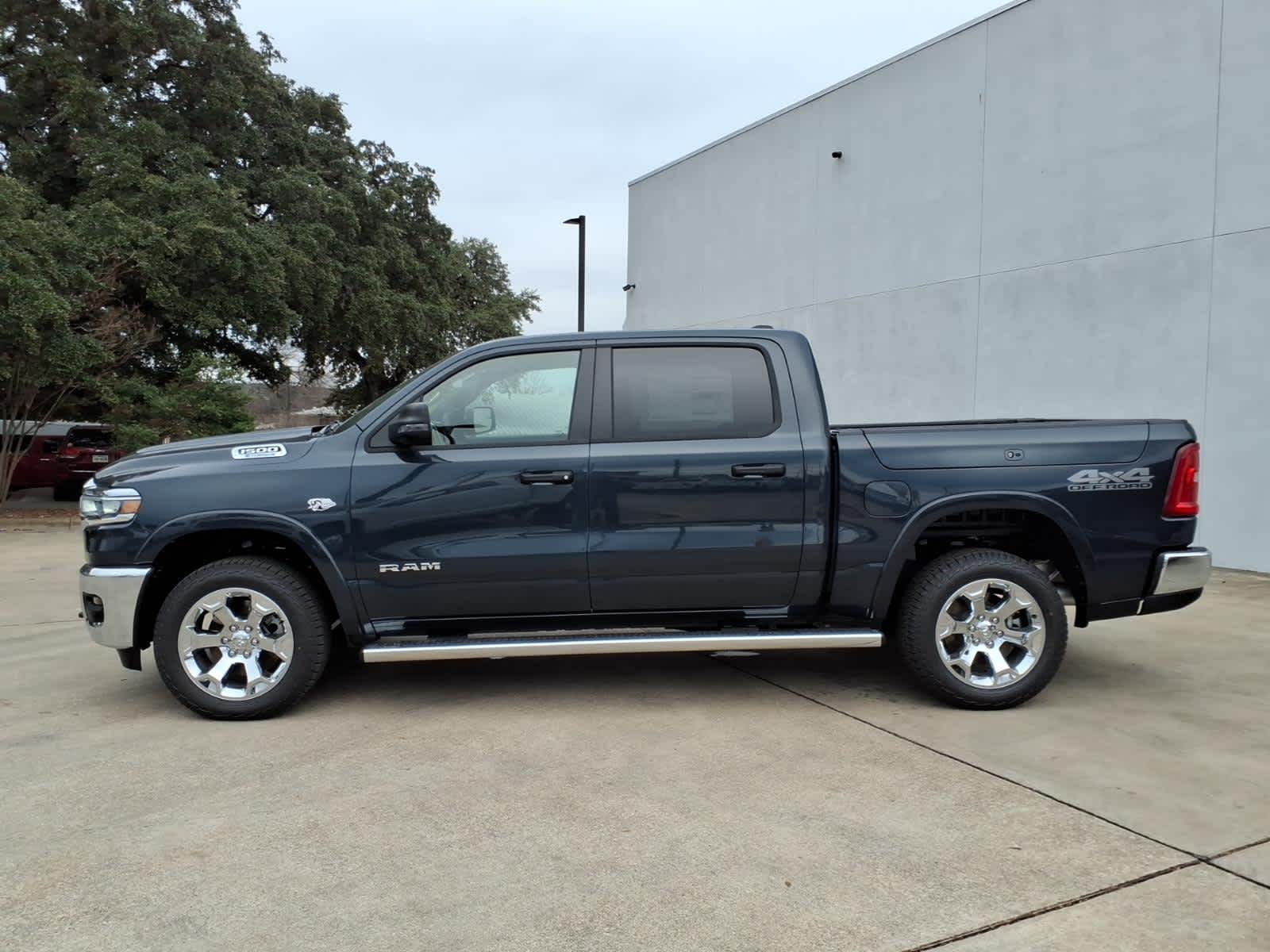 2026 RAM Ram 1500 RAM 1500 LONE STAR CREW CAB 4X4 5'7' BOX
