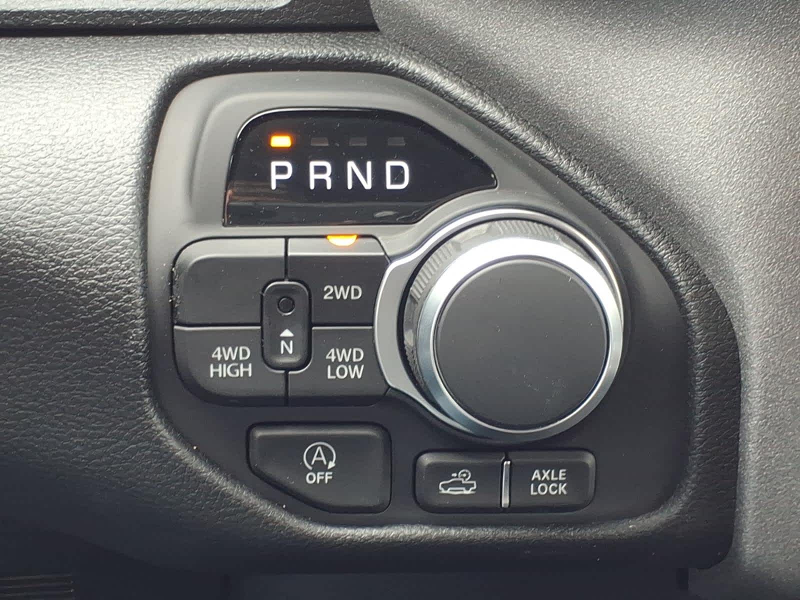 2026 RAM Ram 1500 RAM 1500 WARLOCK CREW CAB 4X4 5'7' BOX