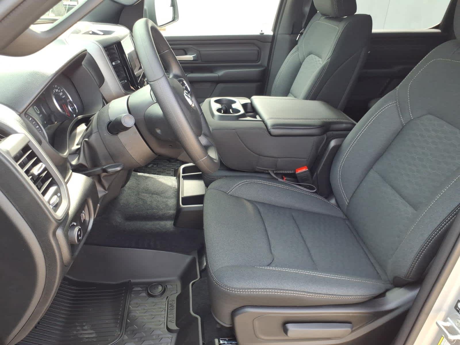 2026 RAM Ram 1500 RAM 1500 WARLOCK CREW CAB 4X4 5'7' BOX