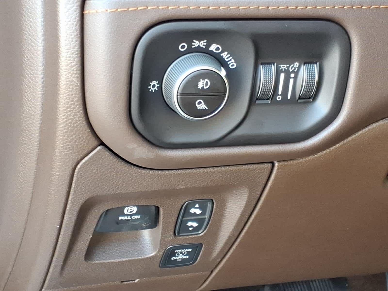 2026 RAM Ram 1500 RAM 1500 LIMITED LONGHORN CREW CAB 4X4 5'7' BOX