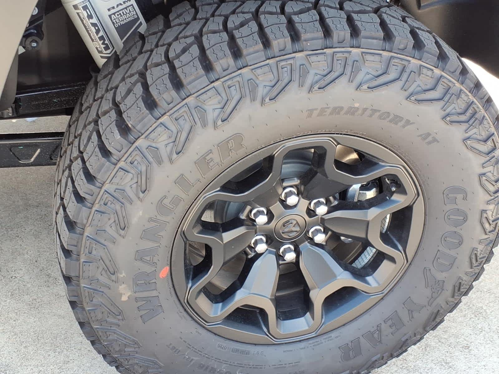 2026 RAM Ram 1500 RAM 1500 RHO CREW CAB 4X4 5'7' BOX