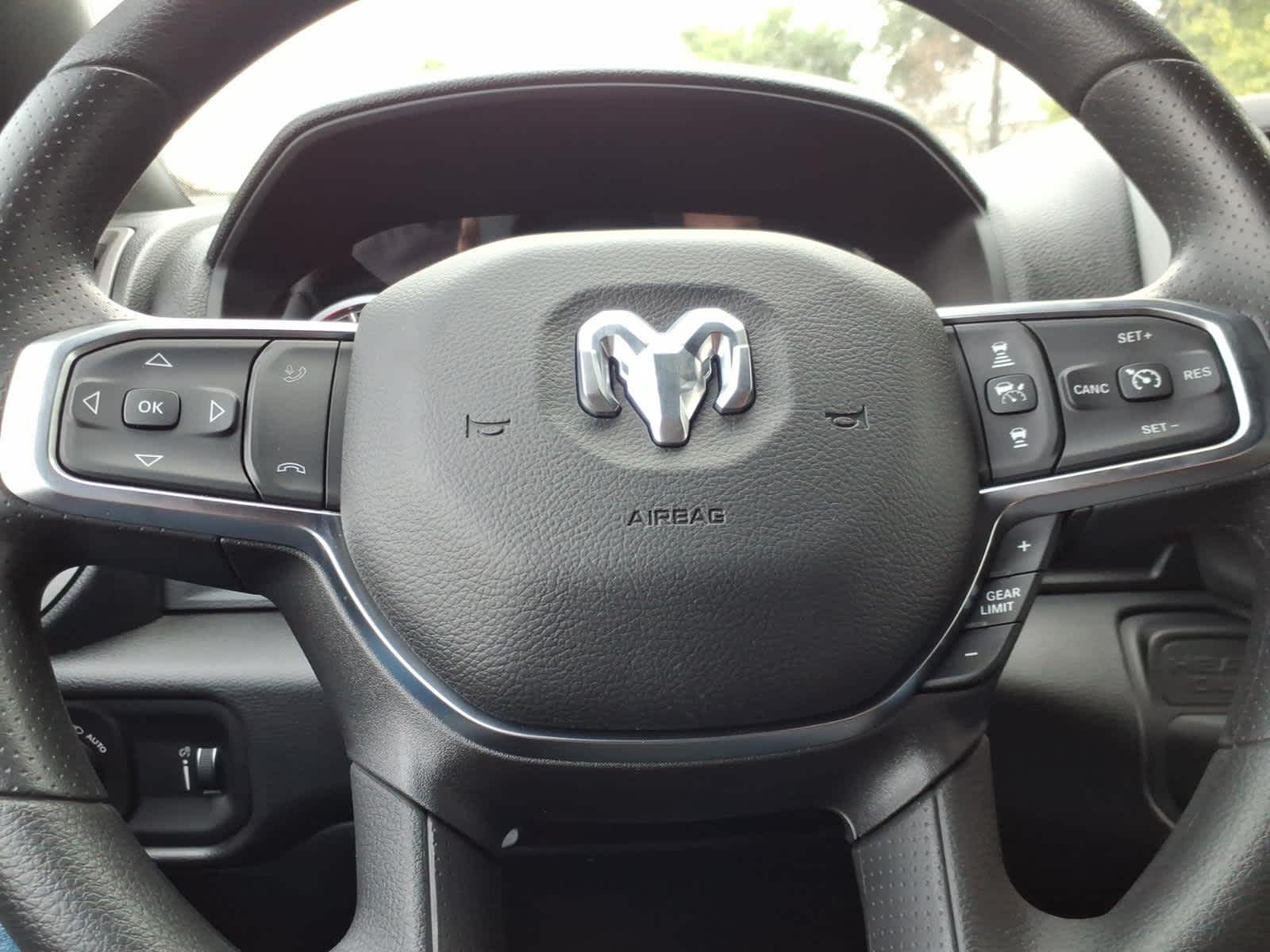 2026 RAM Ram 2500 RAM 2500 WARLOCK CREW CAB 4X4 6'4' BOX