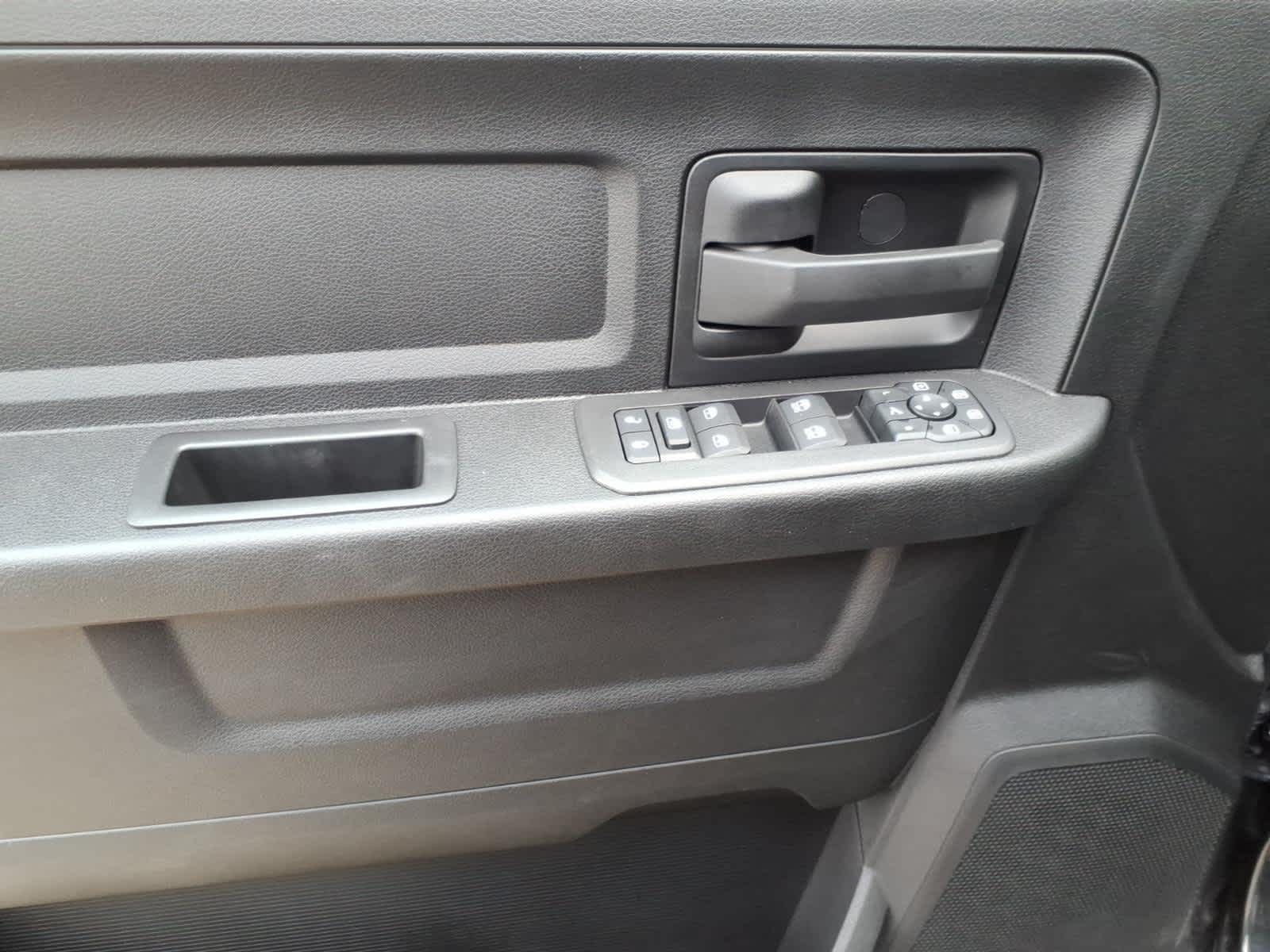 2026 RAM Ram 2500 RAM 2500 WARLOCK CREW CAB 4X4 6'4' BOX