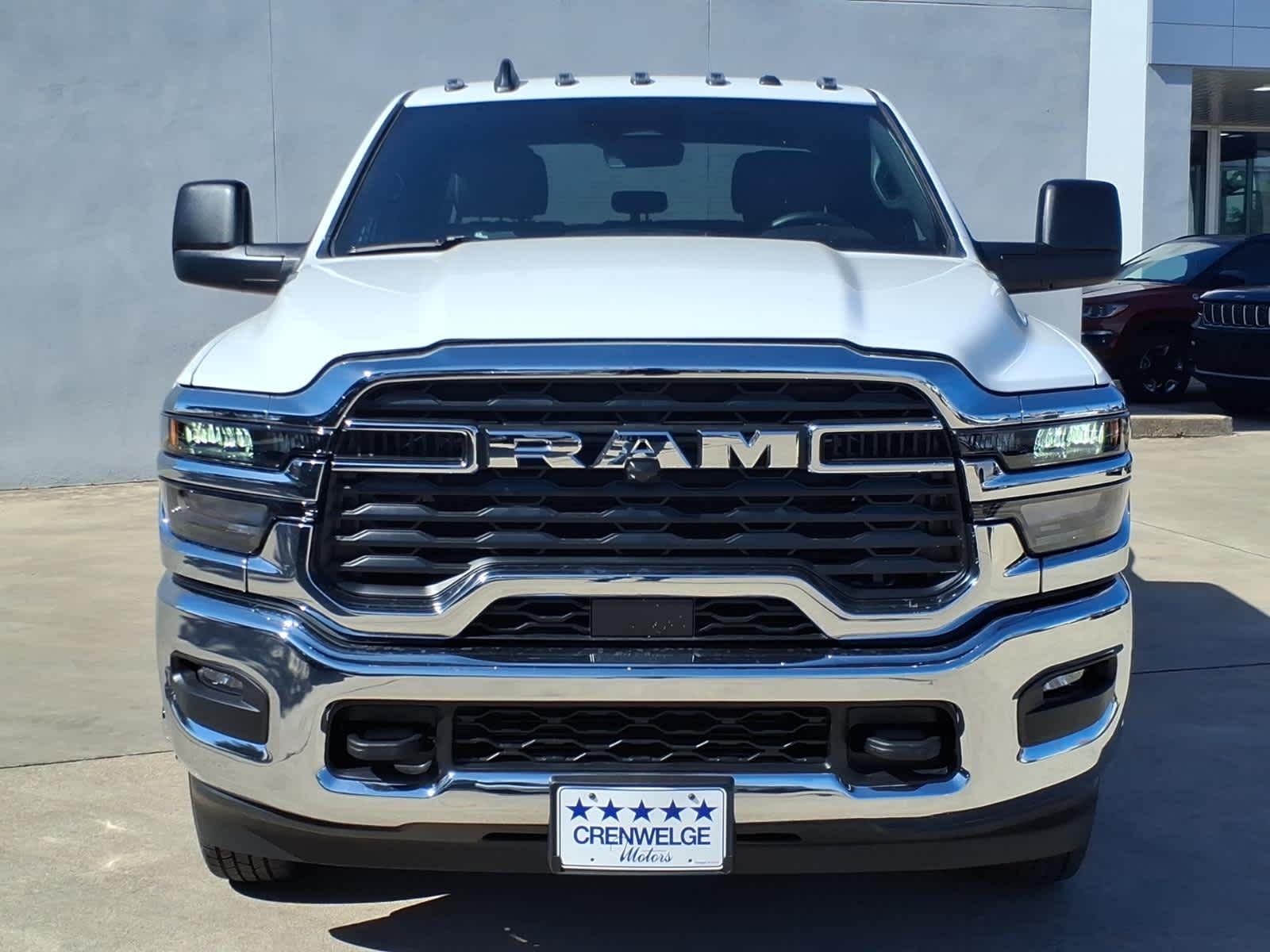 2026 RAM Ram 3500 RAM 3500 TRADESMAN CREW CAB 4X4 8' BOX