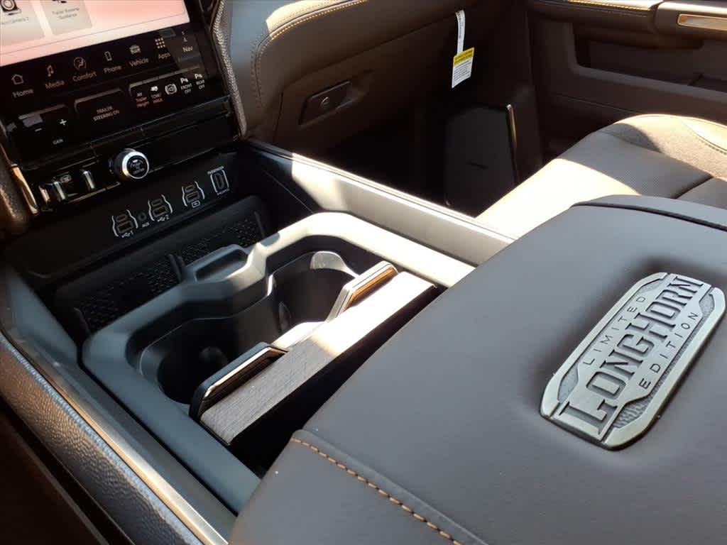 2026 RAM Ram 3500 RAM 3500 LIMITED LONGHORN CREW CAB 4X4 8' BOX