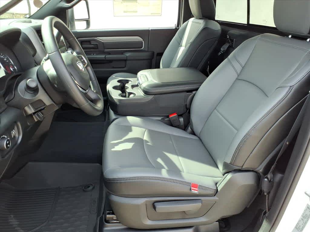 2026 RAM Ram 2500 RAM 2500 TRADESMAN REGULAR CAB 4X4 8' BOX